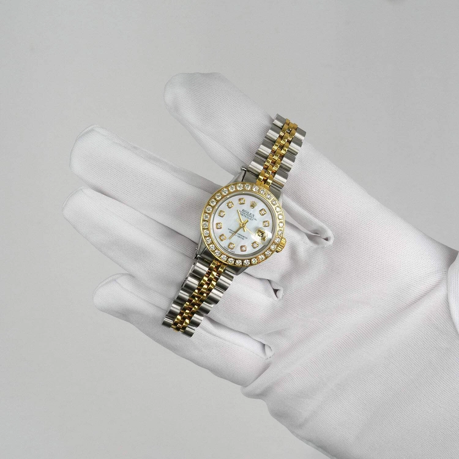 26mm Rolex Datejust 6917 18K Gold Diamond Bezel MOP Dial Steel Woman's Watch