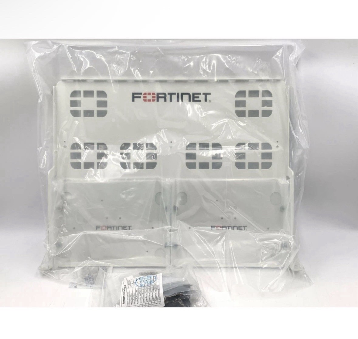 Fortinet SP-RACKTRAY-02 Rack Mounting Tray