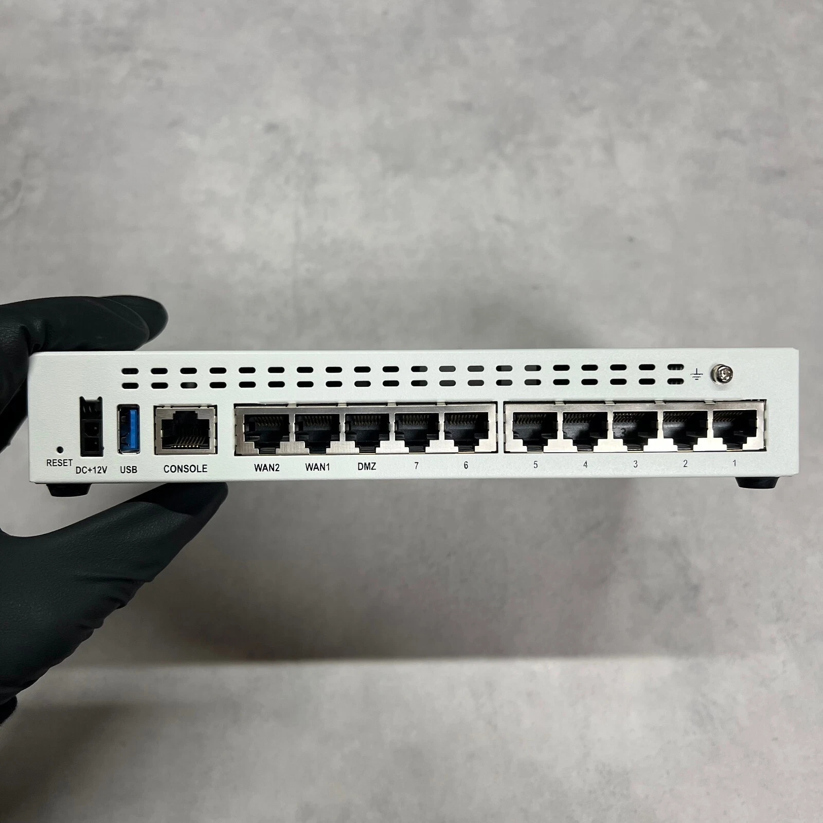 【Select License Term】 Fortinet FG-60E Fortigate-60E Network Security 【1day Ship】