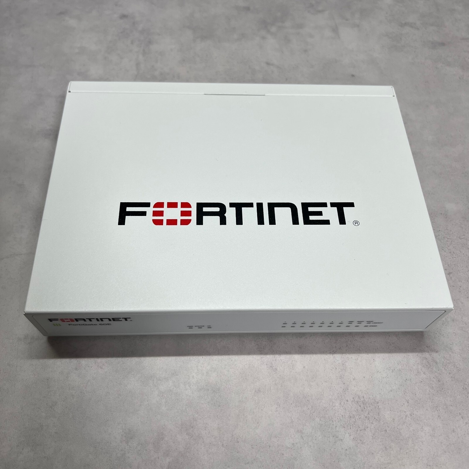 【Select License Term】 Fortinet FG-60E Fortigate-60E Network Security 【1day Ship】
