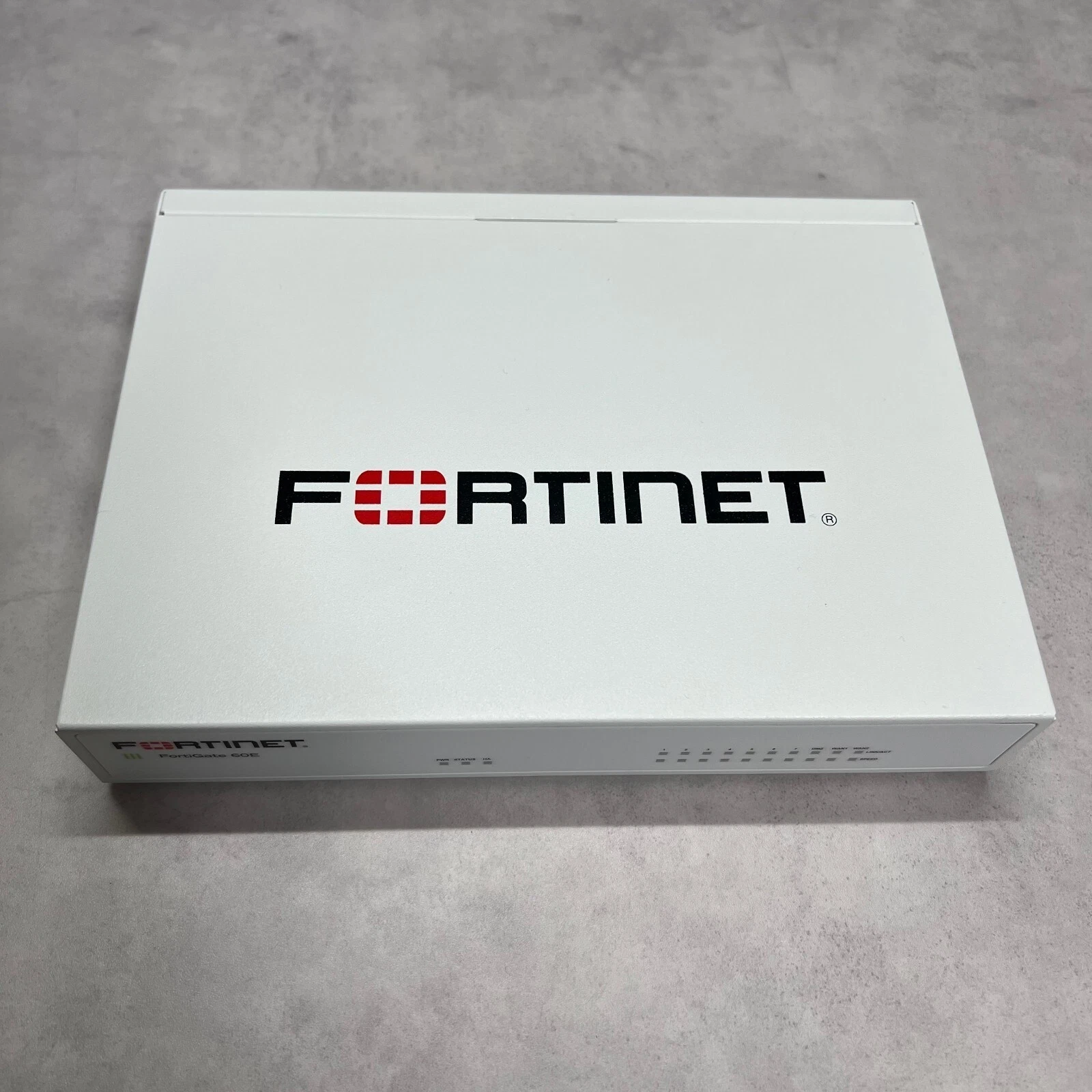【Select License Term】 Fortinet FG-60E Fortigate-60E Network Security 【1day Ship】