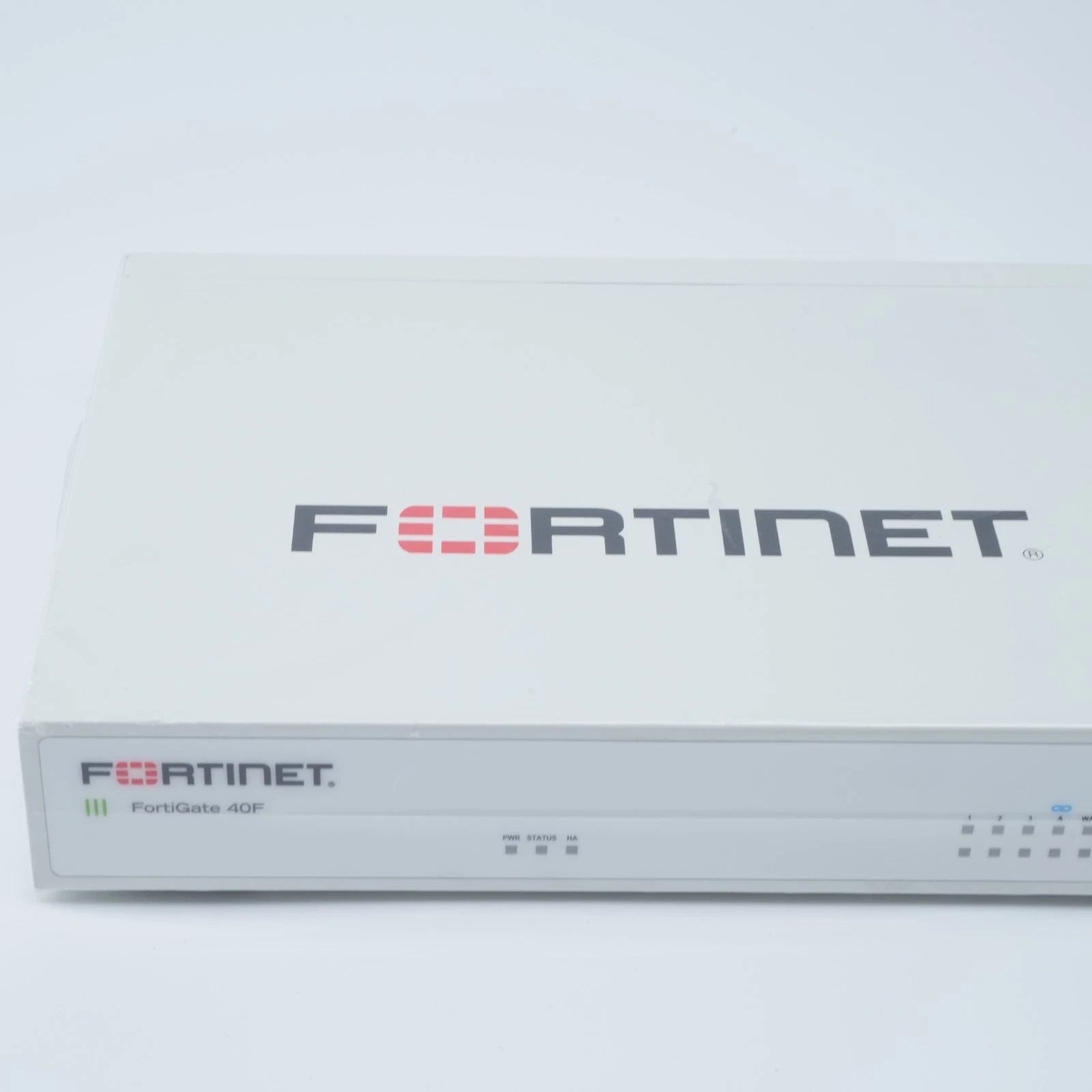 Fortinet FortiGate 40F FG-40F UTM UTP License Until 2028 Network Security FW VPN