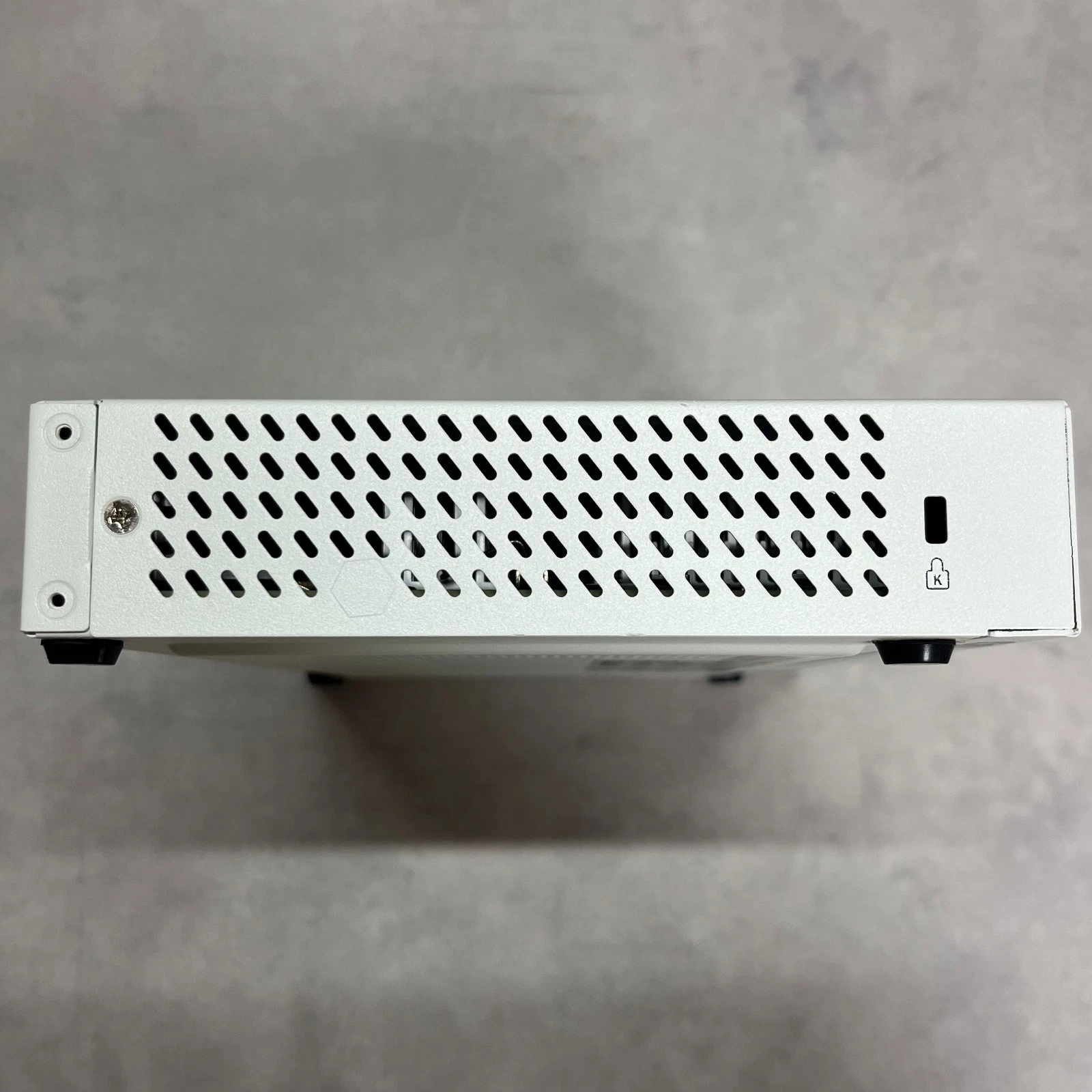 【Select License Term】 Fortinet FG-40F Fortigate-40F Network Security 【1day Ship】
