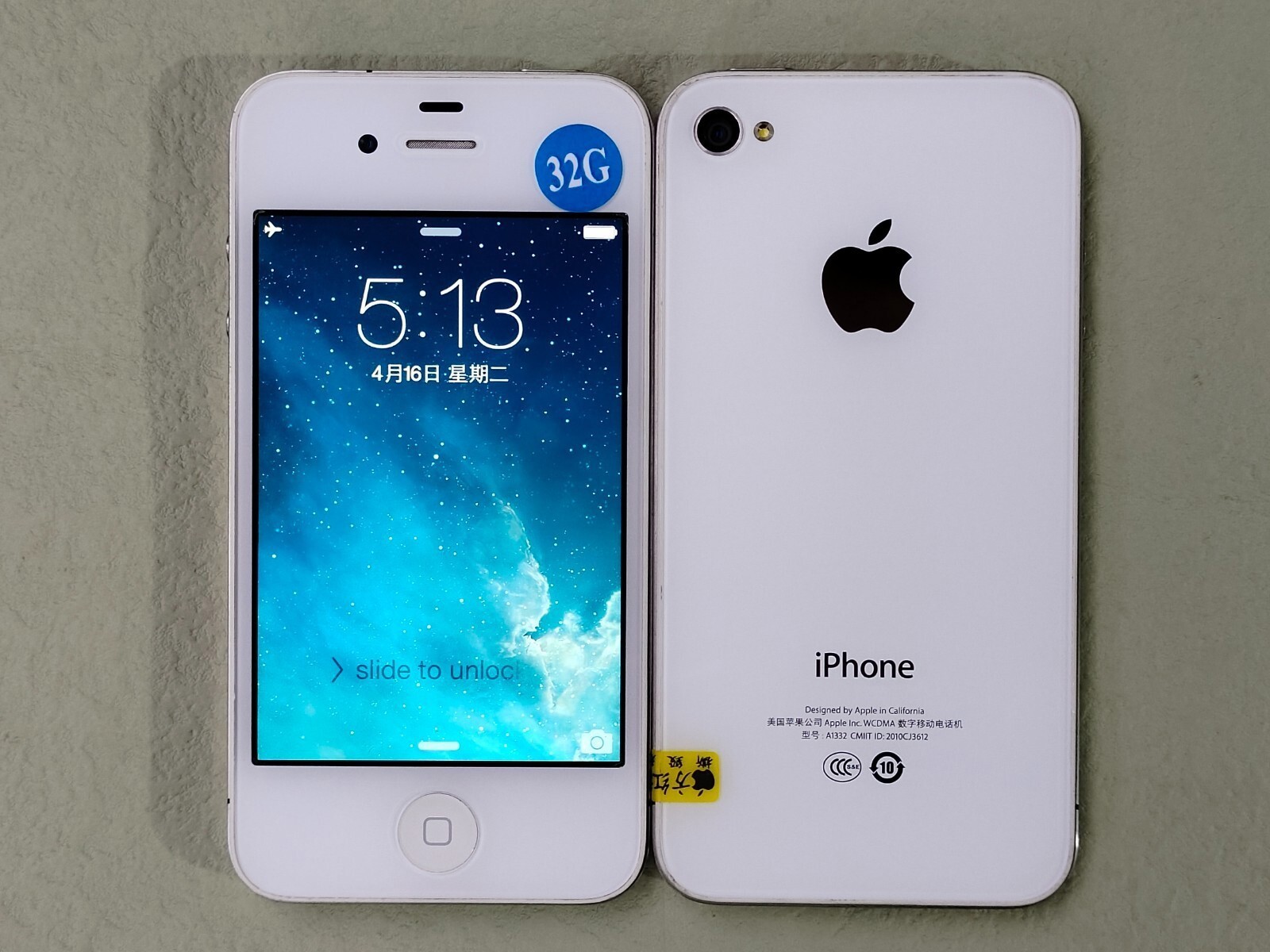 Apple iPhone 4 iPhone 4s Unlocked White Black 8GB 16GB 32GB CCD Camera Very Good