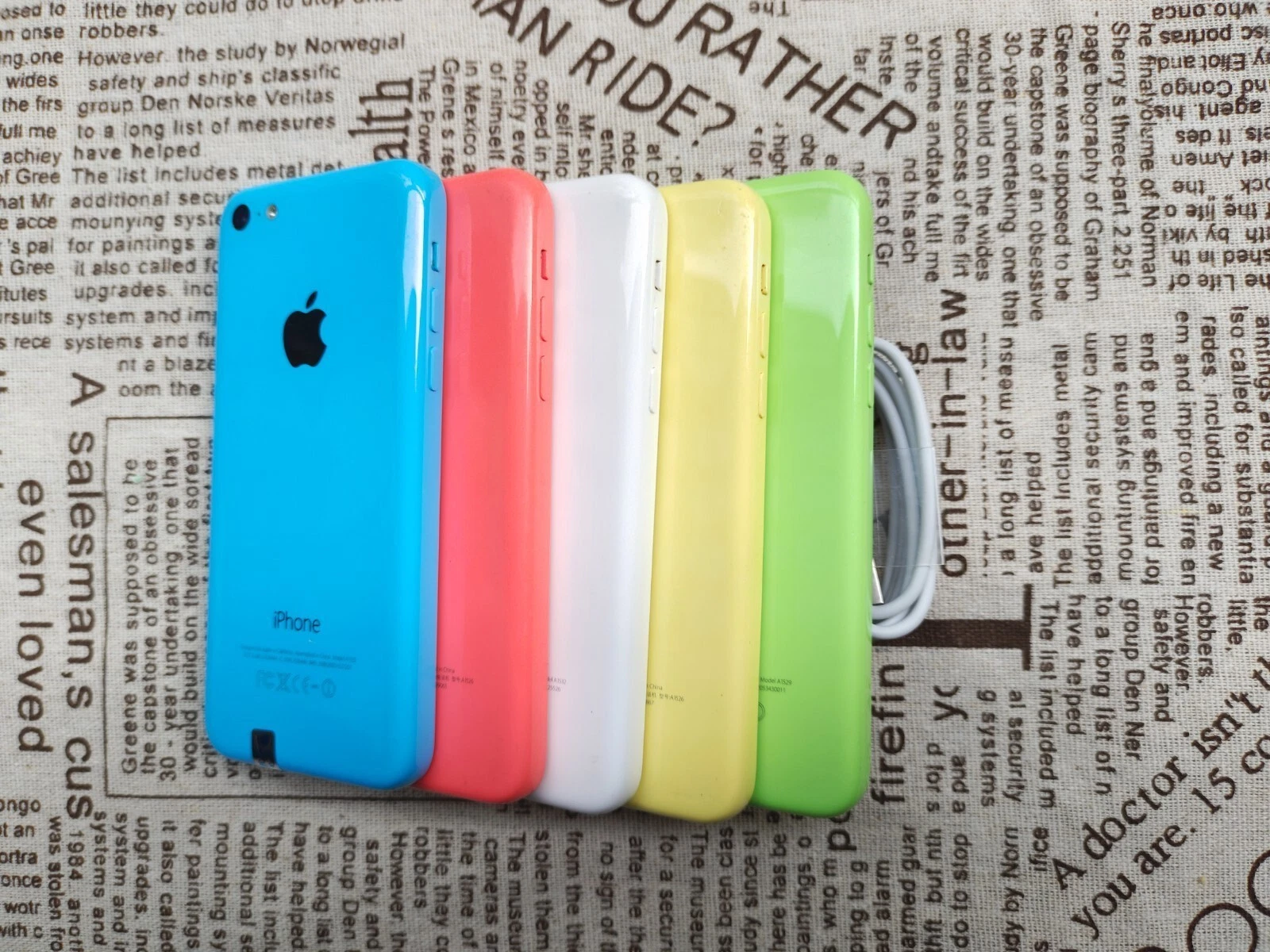 Apple iPhone 5C UNlocked 8/16/32GB BLUE/GREEN/PINK/WHITE/ YELLOW - New Battery