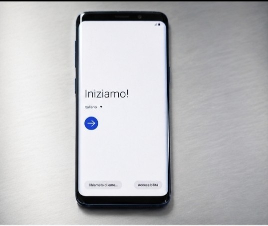 SAMSUNG S9 Blue