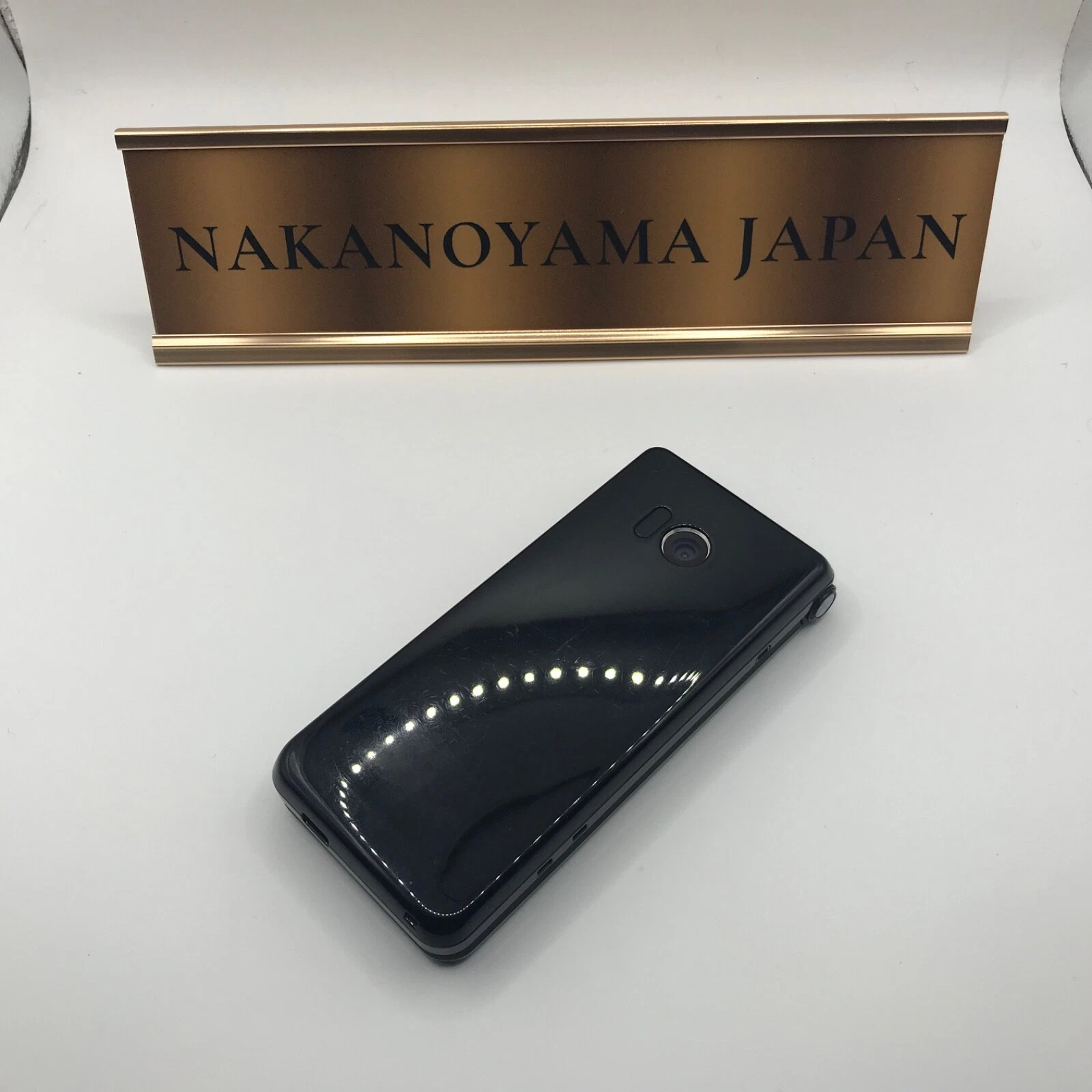 SHARP AQUOS 601SH Keitai 2 4G Android Flip Phone SIM Unlocked Softbank Black