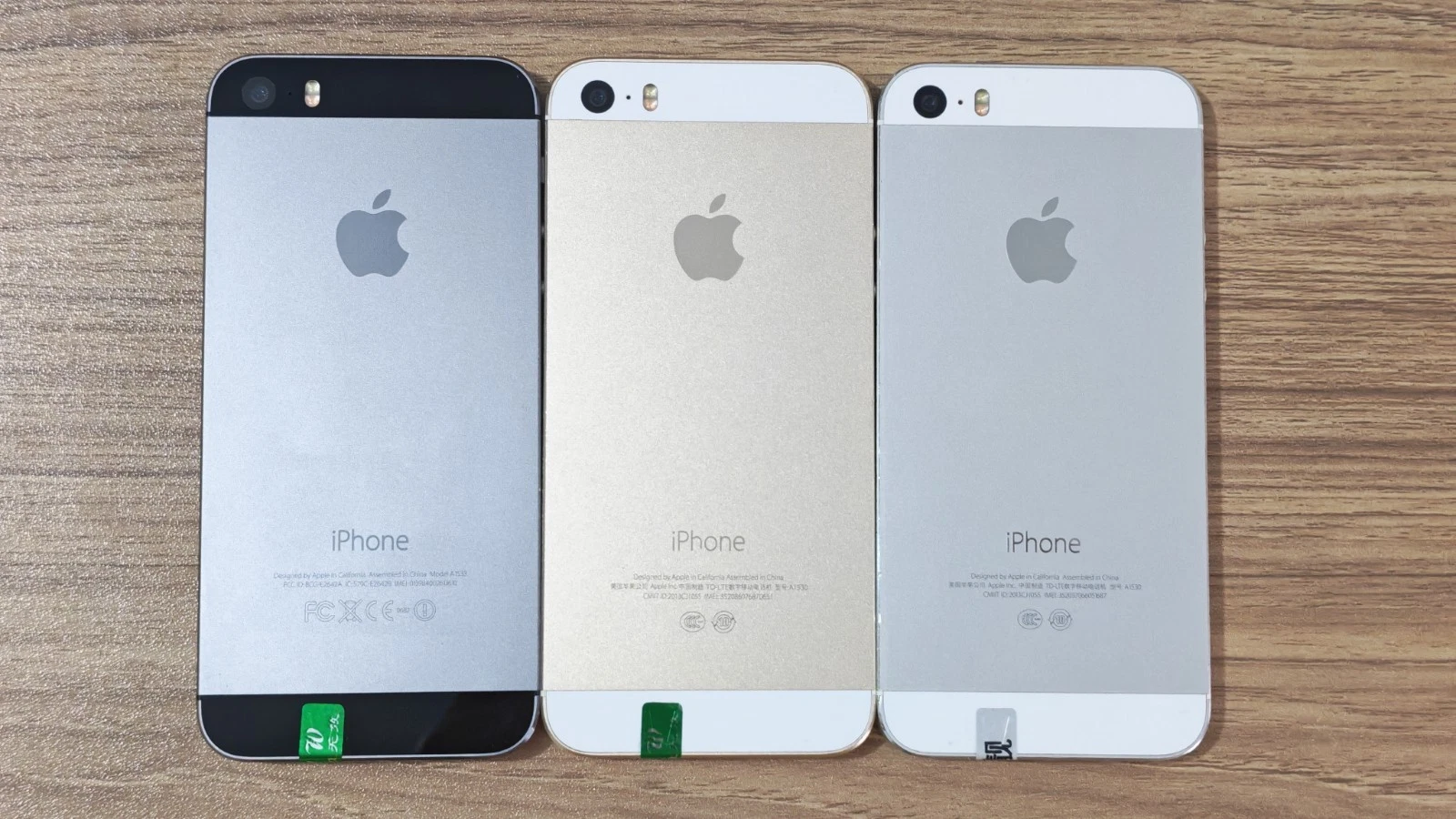 Apple iPhone 5s Unlockd 16GB 32GB 64GB iOS 12 Silver Gold Black With Accessories