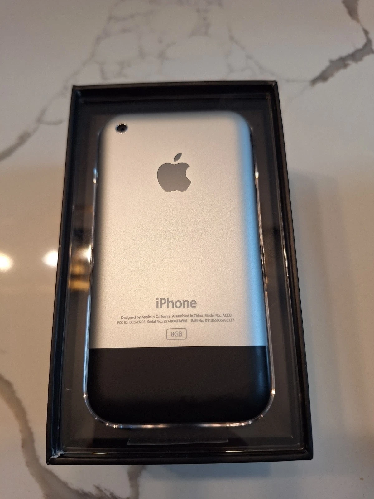 Apple iPhone 2G 1st Generation A1203 8GB Vintage Rare Collectible Original